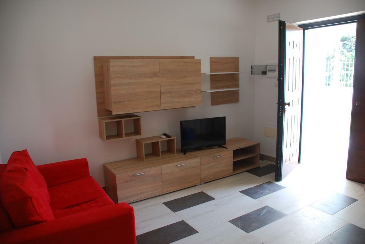 Euroitalia Apartments ジュルディニャーノ エクステリア 写真