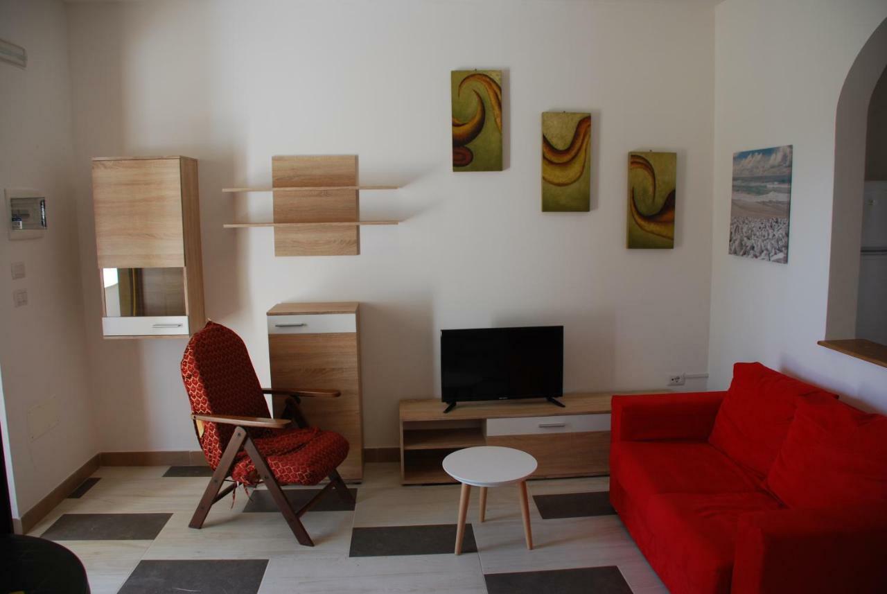 Euroitalia Apartments ジュルディニャーノ エクステリア 写真